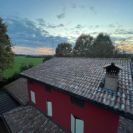 Tenuta Ferrari Cortile Buitenkant foto